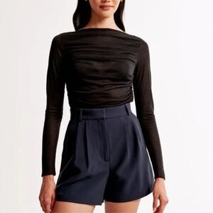 Abercrombie | Sloane Tailored Trouser High Rise Shorts in Navy Blue size XS